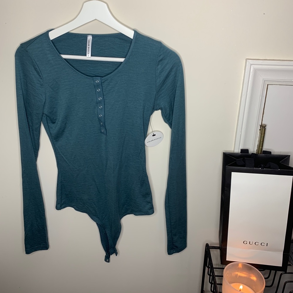 NWT lulus bodysuit